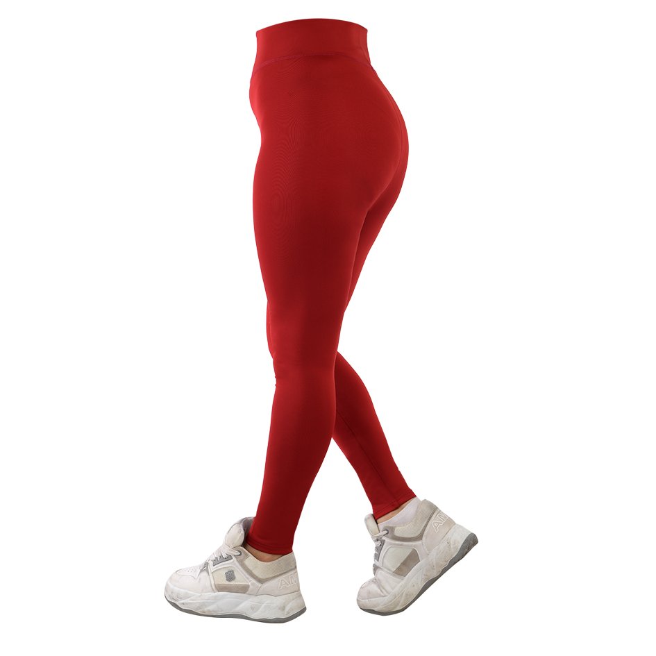 ملابس رياضية نسائية